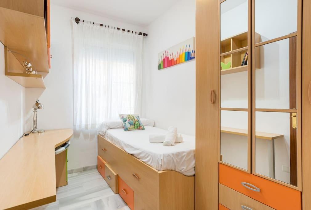Bright, Quiet And Nice Ground Floor In The Center มาลากา ภายนอก รูปภาพ
